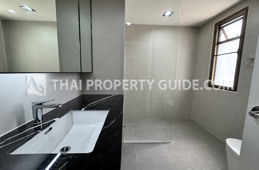 Apartment in Sathorn 